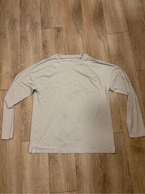 Alo Yoga Men’s Idol Long Sleeve - L